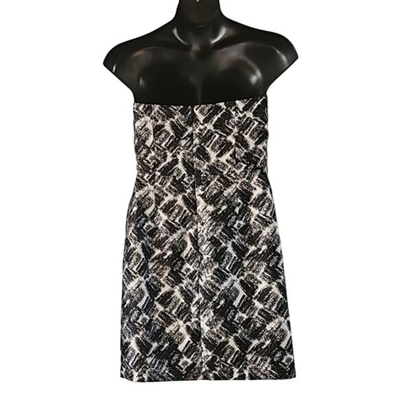 BCBGMaxAzria Max & Cleo Strapless Abstract Print Cocktail Dress Size 12 NWT - Picture 3 of 7